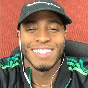 Meet your Posher, Johnathan